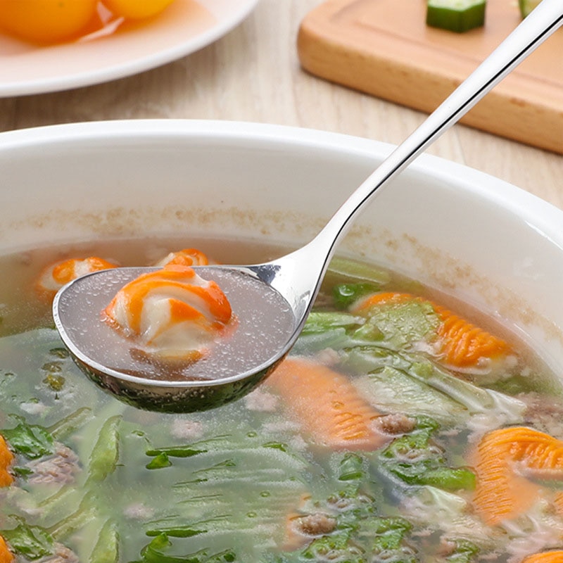 Pinenjoy Lot De 4 Cuillères à Glace à Suspendre En Acier Inoxydable 18/10 (304) Pour Mélanger Boissons, Thé, Café, Dessert (papa Girafe Maman Girafe 2 Fils Girafe