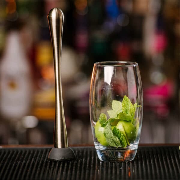 Pilon cocktail bar en acier inoxydable